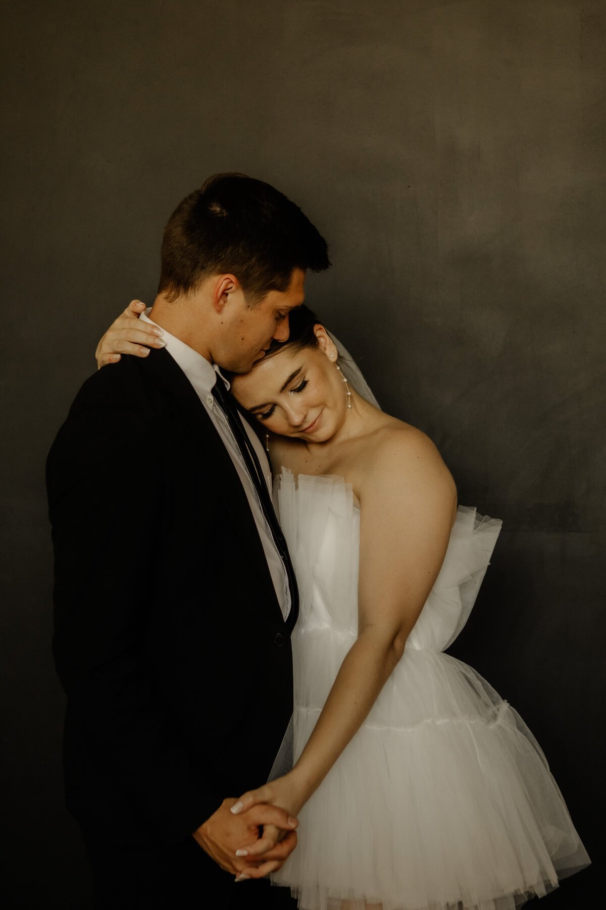 classy-urban-elopement-8