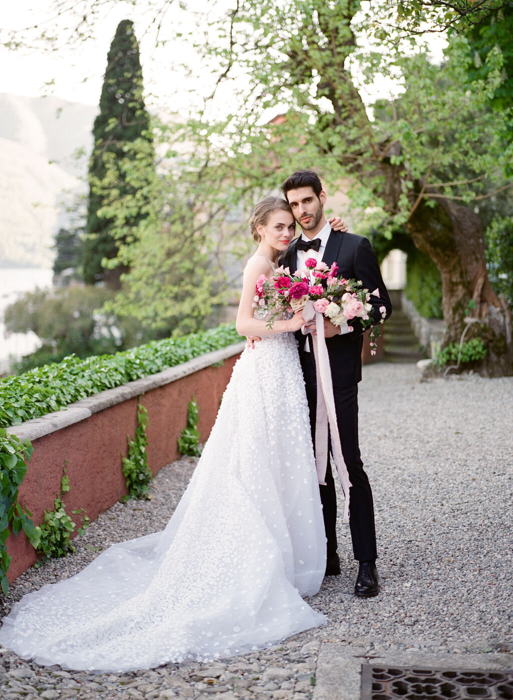 Lake Como pink wedding inspired by Dior Veronique Lorre wedding designer and florist24