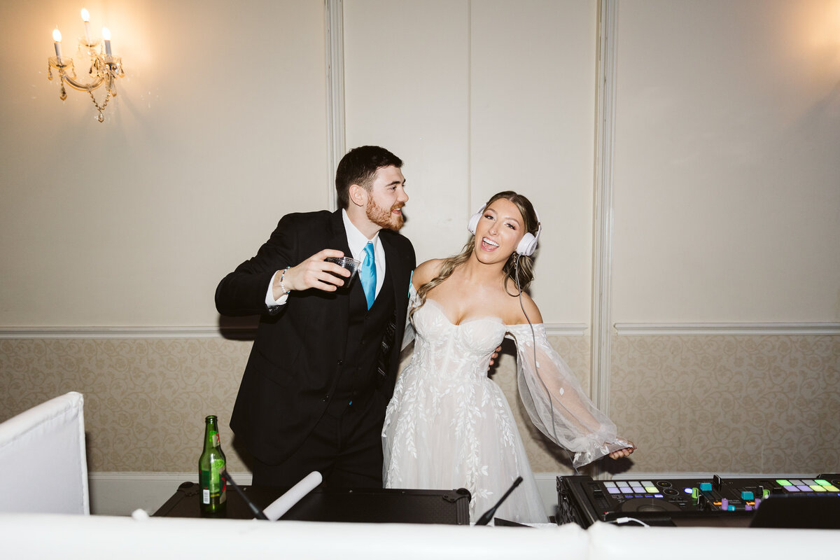 Ashton-Gardens-colorful-wedding-photographer-mcp-167