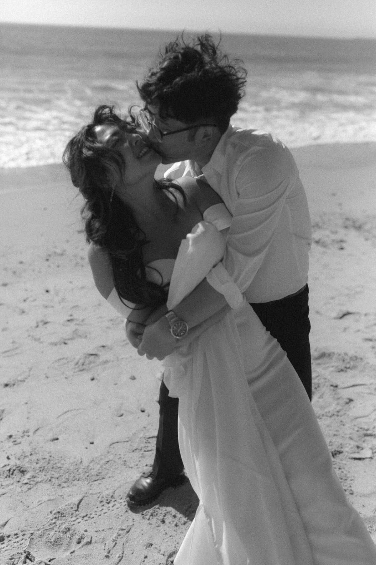 joyandkuwon_35mmweddingfilm_sandiegoweddingphotographer_lainatortoriciphoto-49