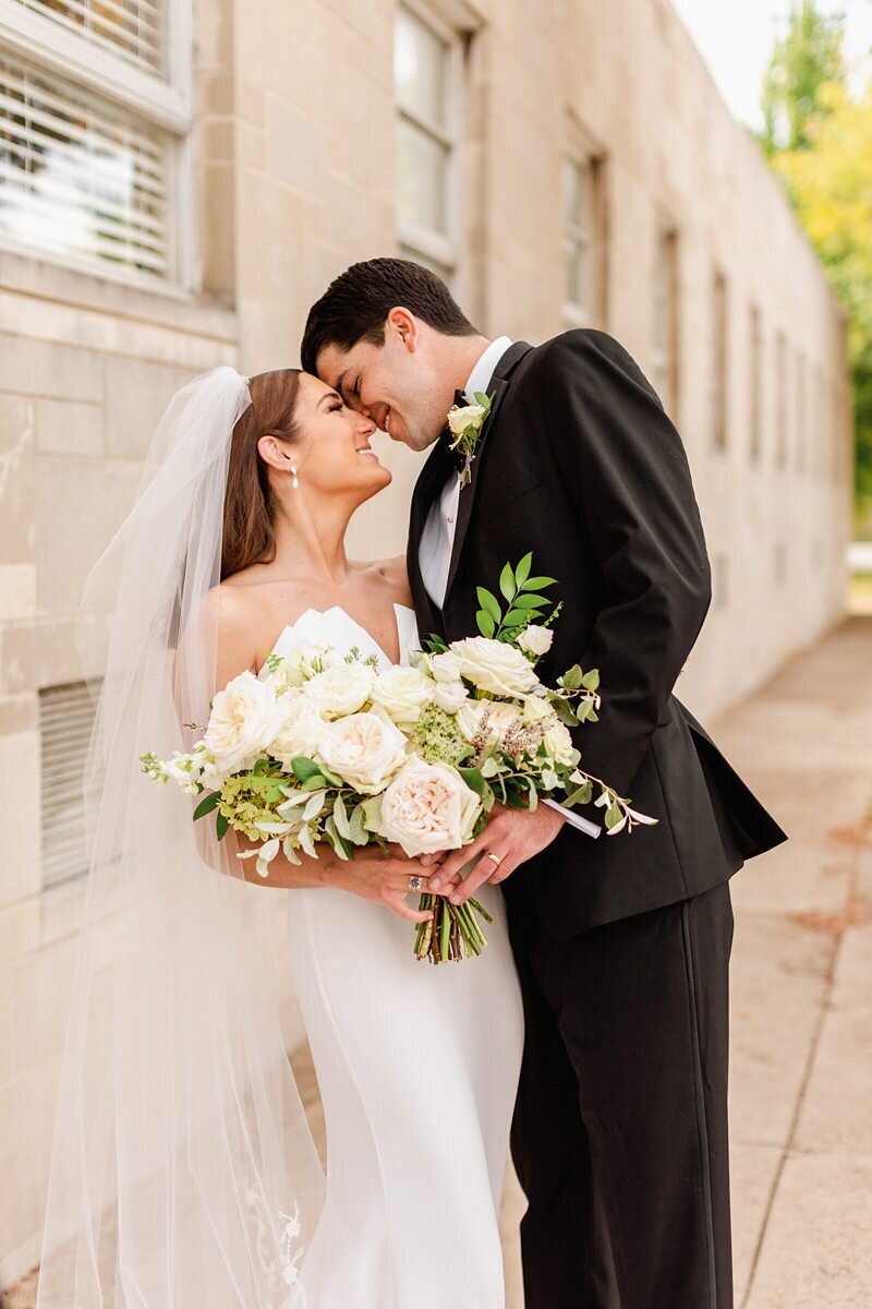 Classic Wedding at City Church of Evansville with Reception at ECC148