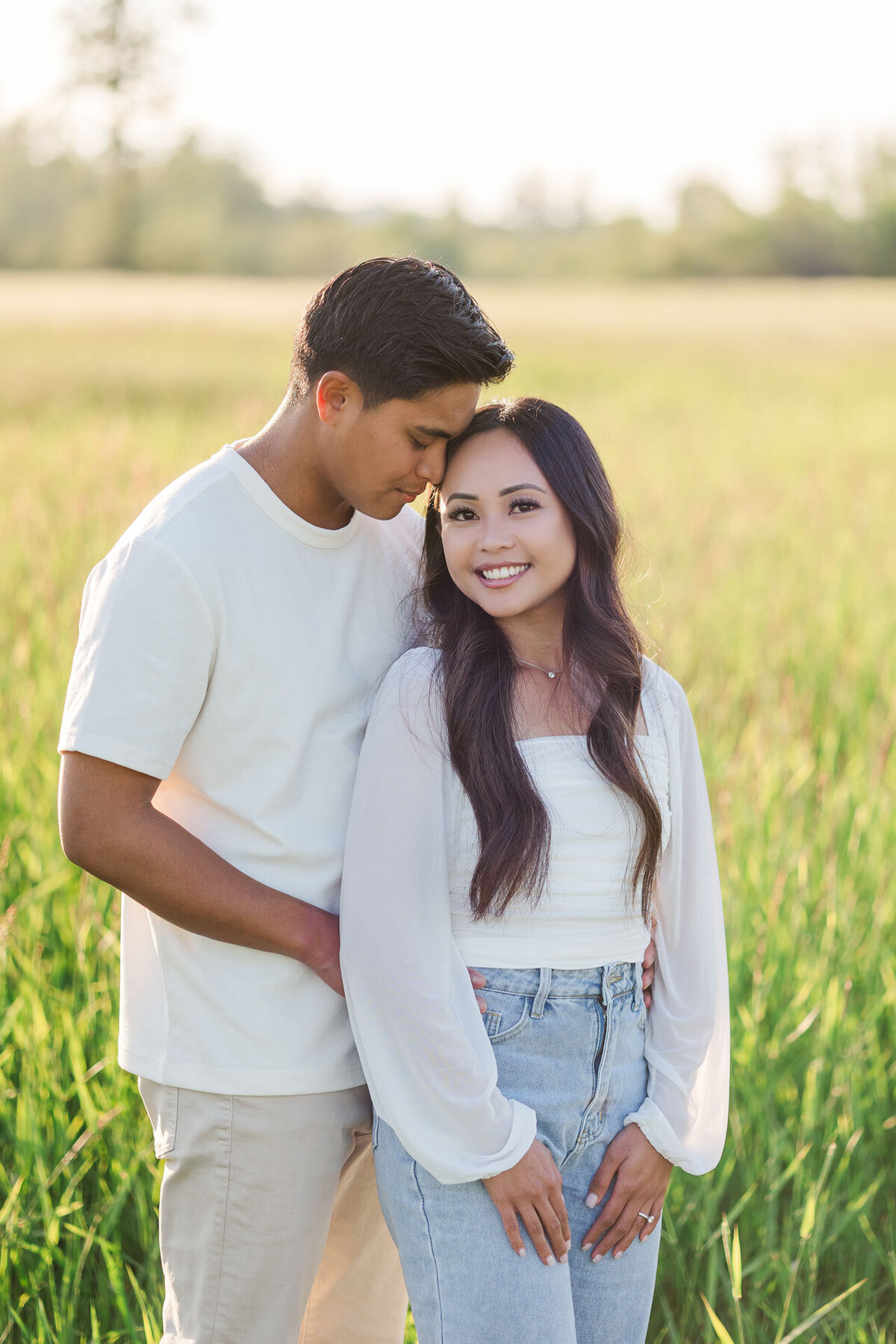 Elk-Fields-Northbend-WA-Engagement-Photo-18