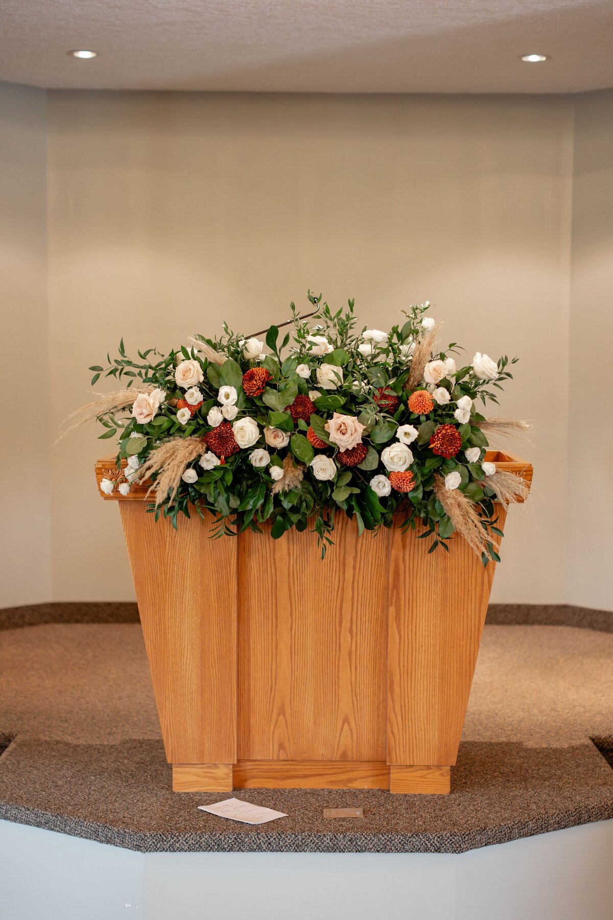 K&J Terracotta Wedding Flowers7