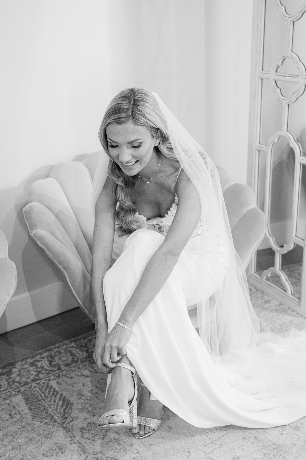 Gaynes Park Wedding Photographer-15