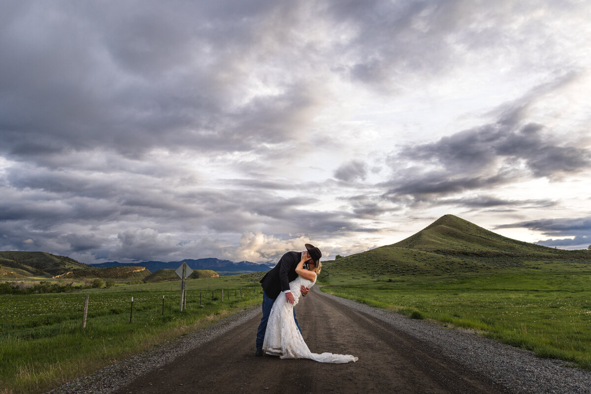 Jason+Melissa Summers Fiddleback Ranch Wyoming-46