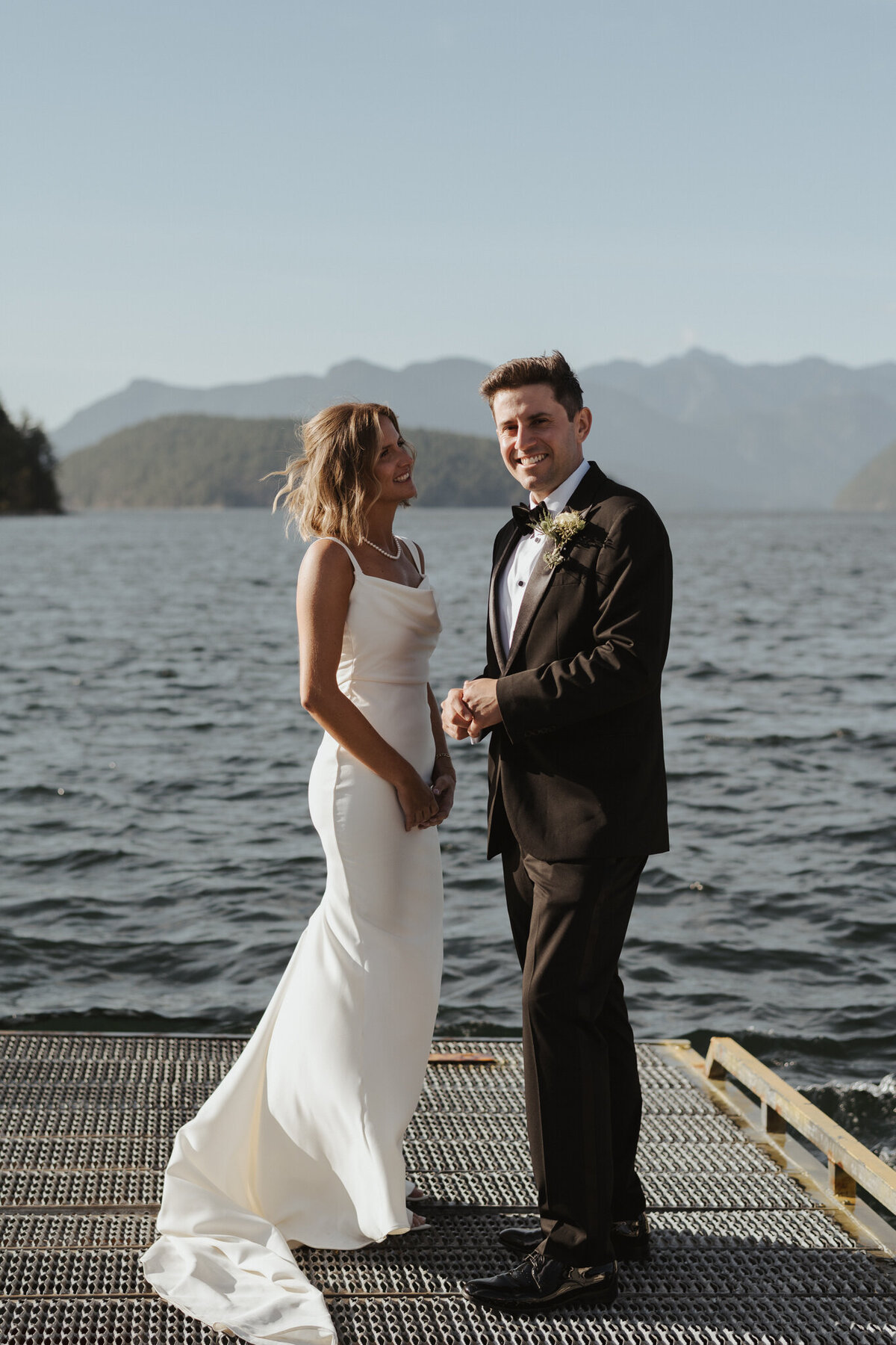 victoria-and-chester-west-coast-wilderness-lodge-intimate-wedding-chelsea-brown-photography-478