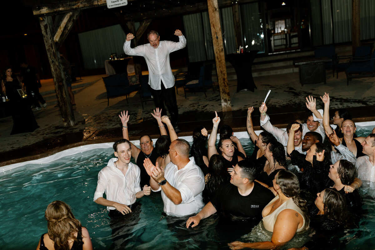 D+A_WEDDINGPREVIEW_KAYLAESPARZAPHOTOGRAPHY-202