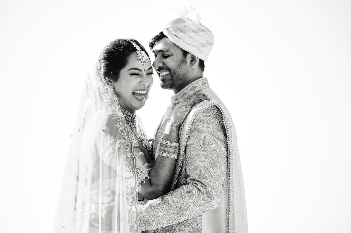 Capture your NJ or NYC Indian wedding's vibrancy with expert photography by Ishan Fotografi.