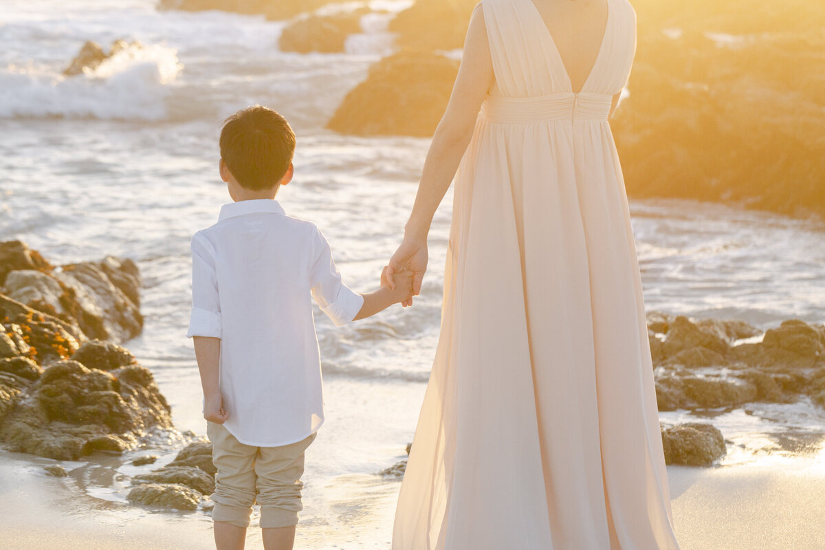 PERRUCCIPHOTO_PEBBLE_BEACH_FAMILY_MATERNITY_SESSION_50