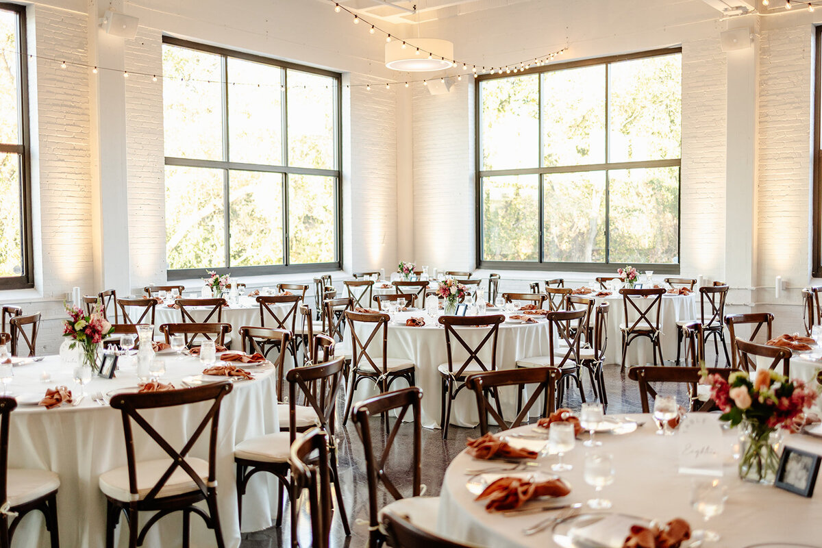 urban-daisy-wedding-32