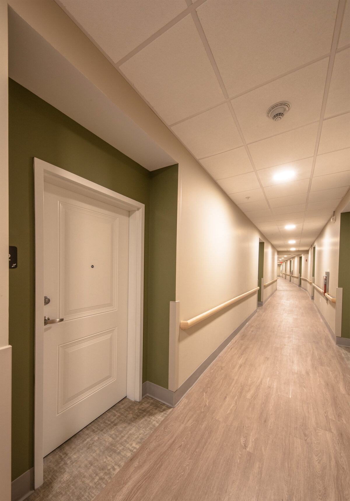 Allegheny West Plaza Interior 43