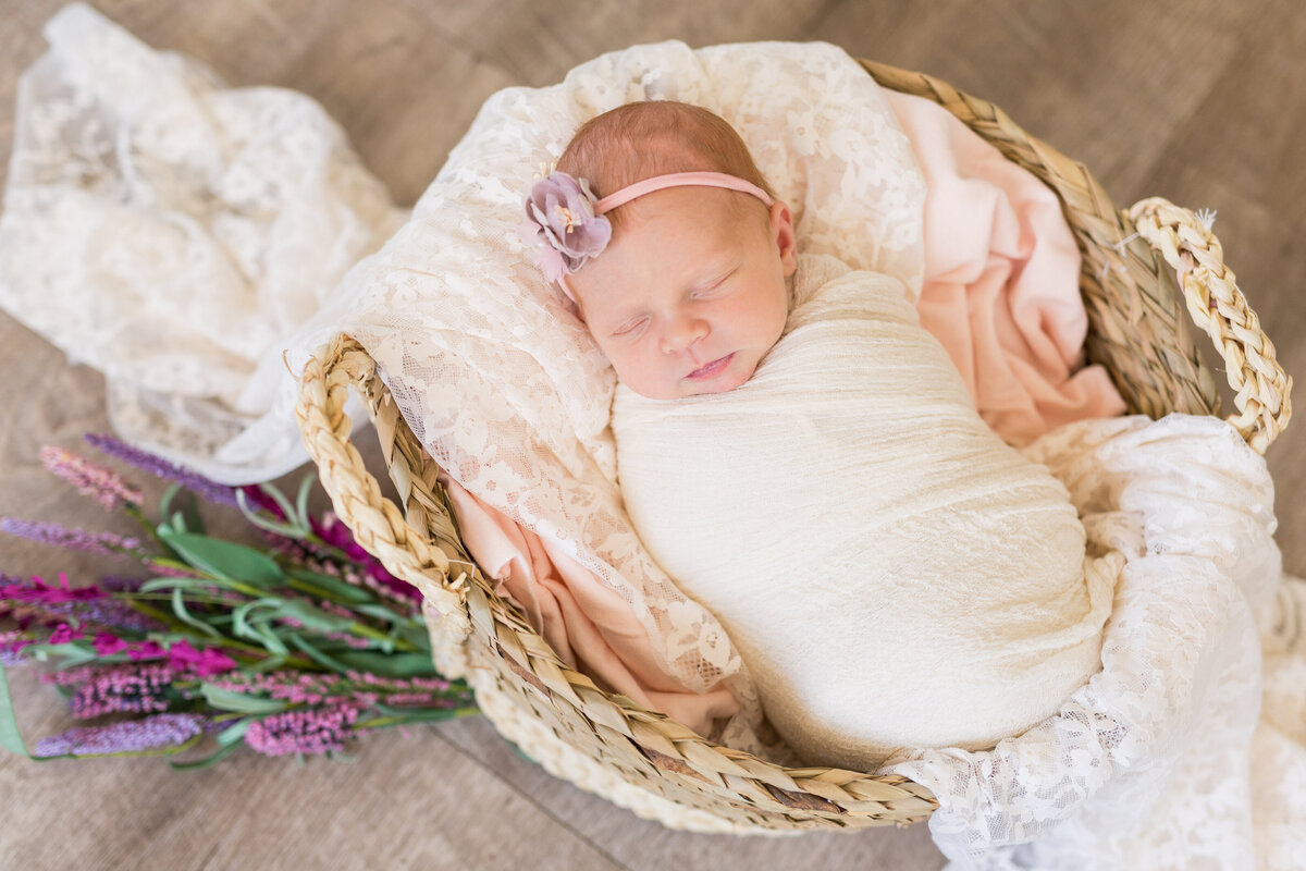 Little Rock Arkansas newborn photographer-4