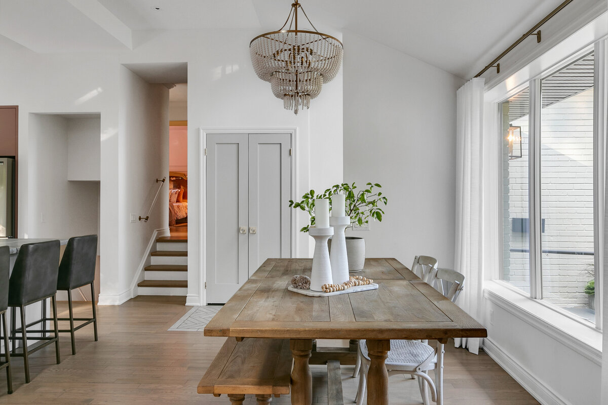 020_Dining Room