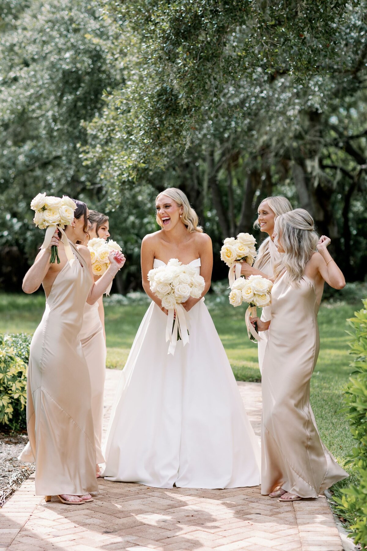 brittany-pannebaker-tampa-florida-destination-wedding-photographer-wedding-chandler-and-cole-tampa-harborside-chapel-147
