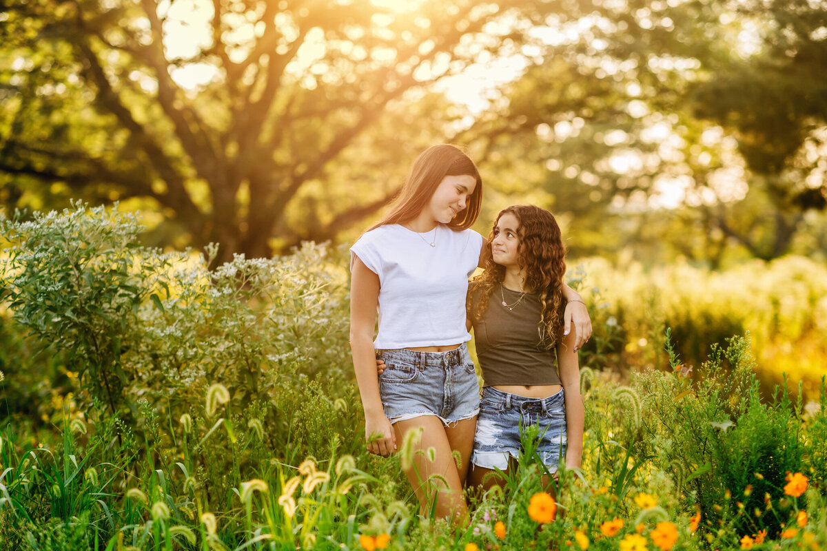 sisters-wildflowers-golden-hour