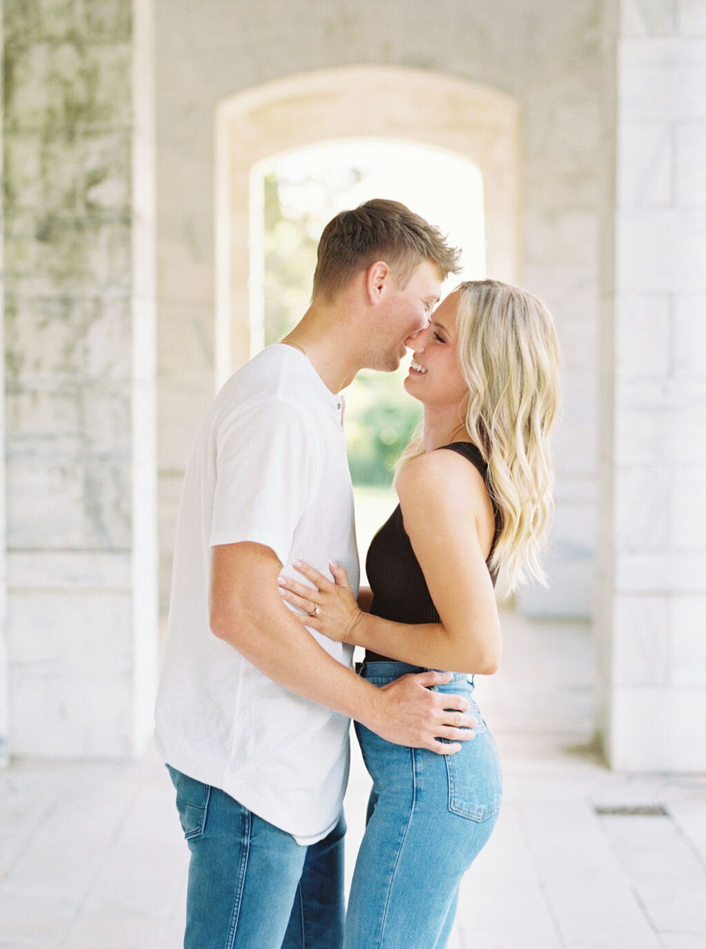 Hannah&Andrew_CharlottesvilleEngagementSession_FINAL-4