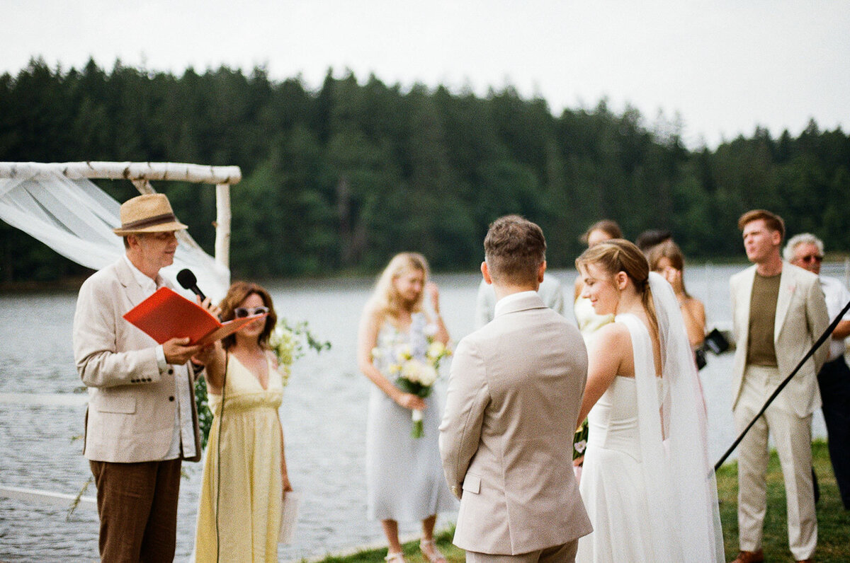 film-wedding-photography-czech-republic-stepanka-matej21