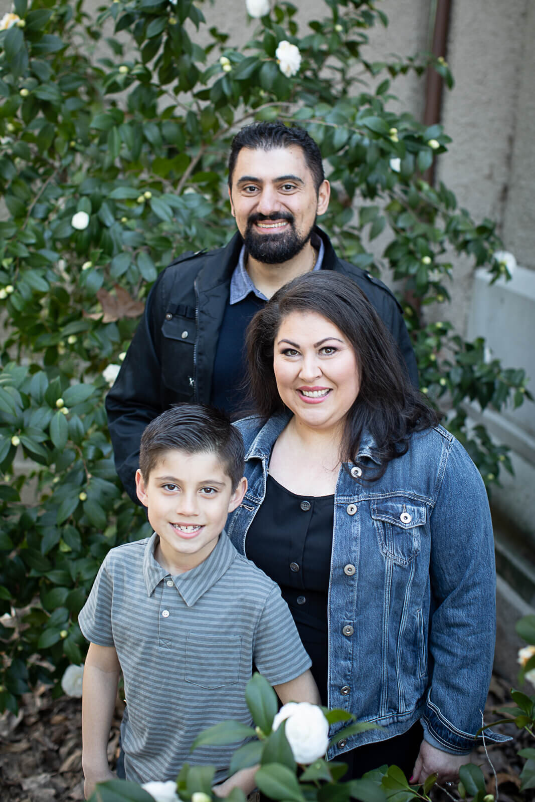 KS-Gray-Photography-family-portraits-in-orange-county-parents-and-son-standing-together