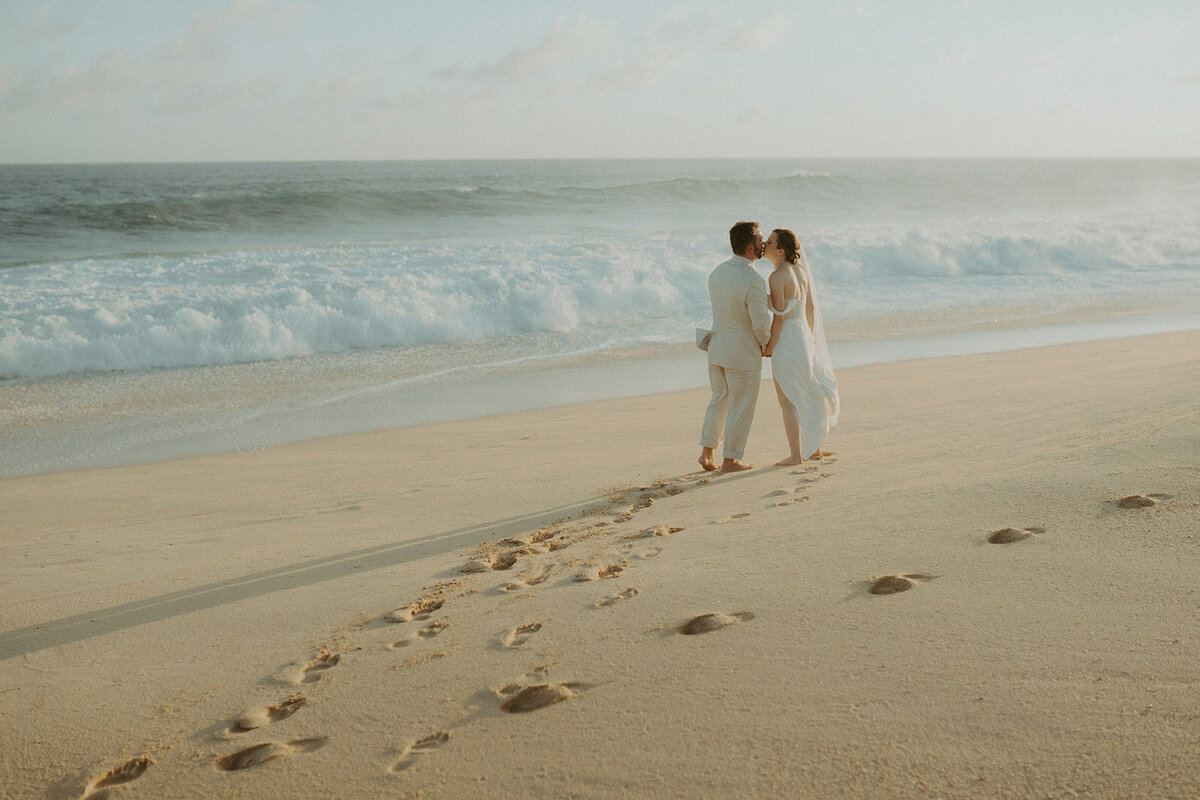 Loraleah Marie Photography | Cabo Mexico | Wedding | Destination wedding | Cancun Mexico | travel photographer | Hard rock resort_-147