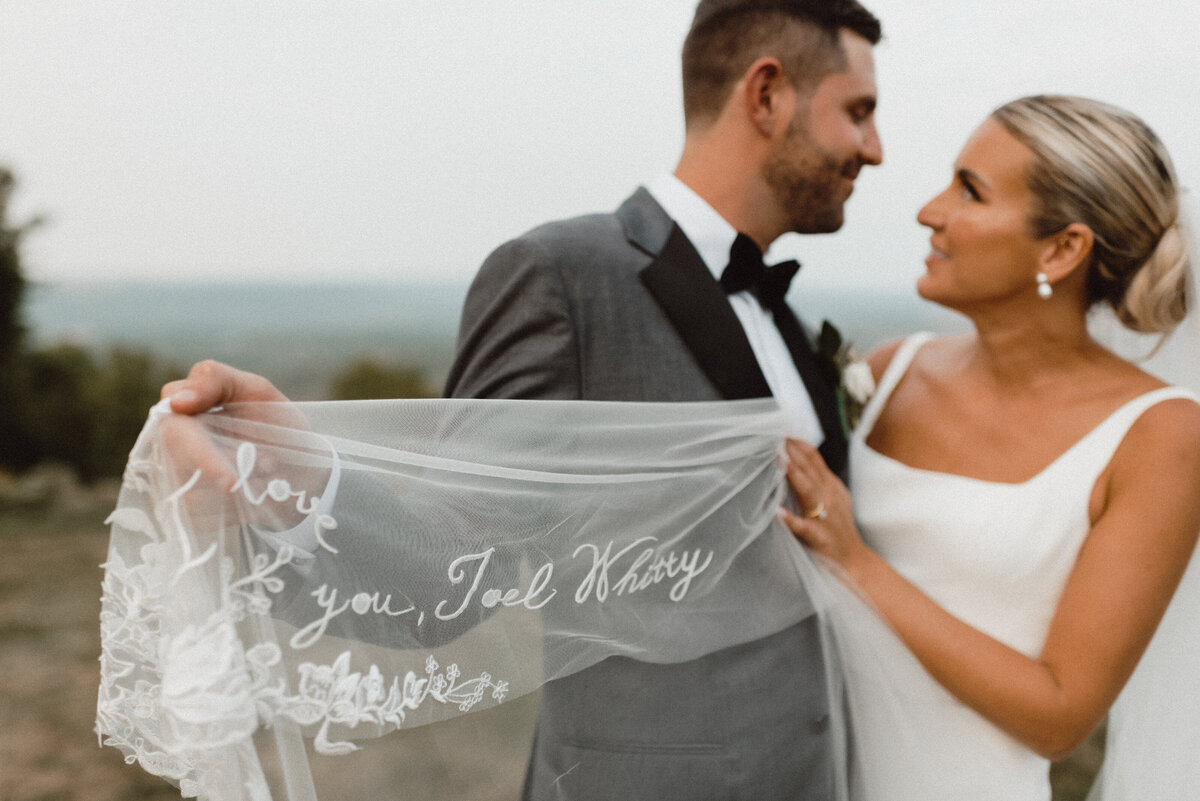 AllieJenningsPhoto-StefJoelWedding-SNEAKPEEKS-139