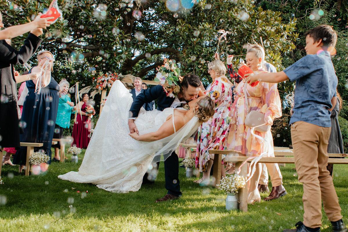 CEREMONY-COUPLE-374