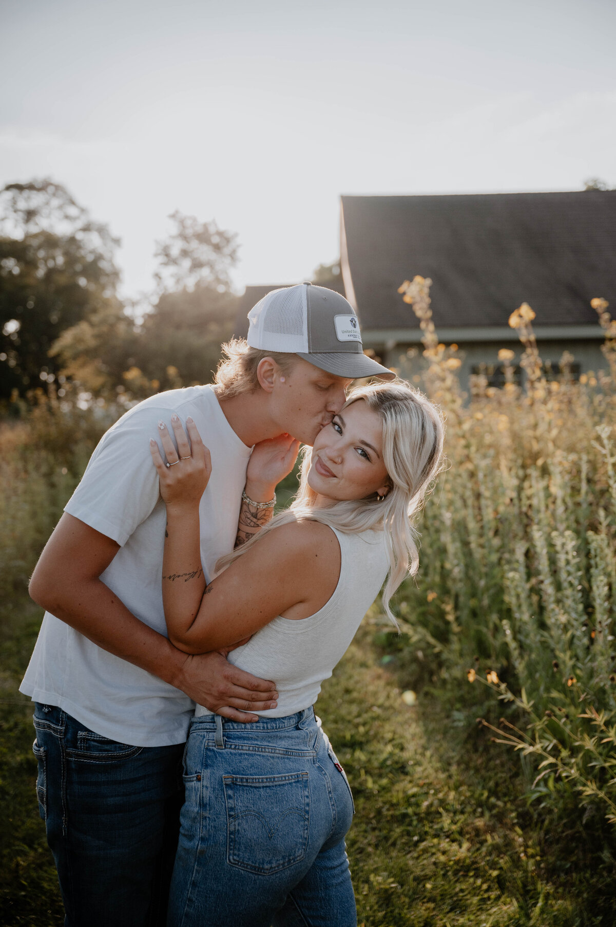 Taylor Elizabeth Photography Weddings and Lifetyle Photographer in Indiana Couples Photo 14