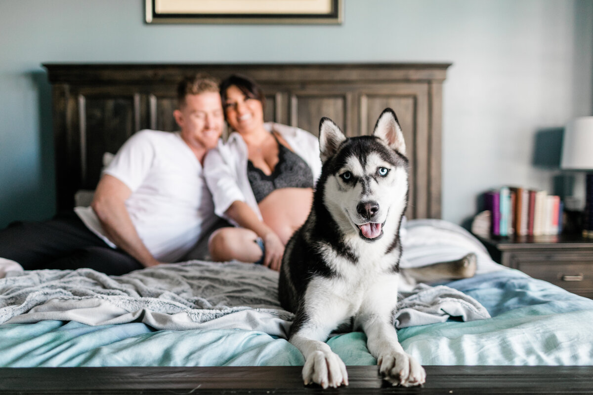 10.11.19 Jenn & Joshua's In-home Maternity Session - Las Vegas - Ivette West Photography-28