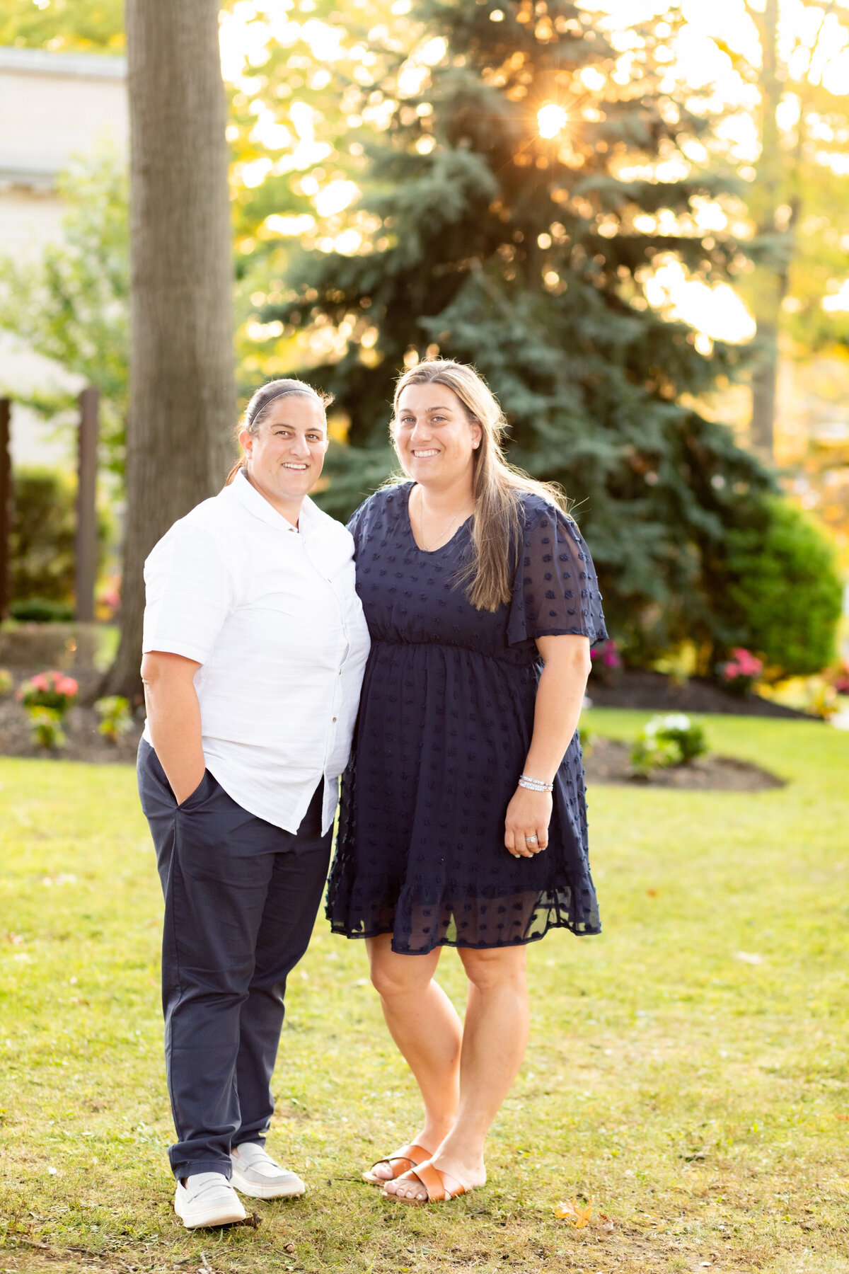 Couple-golden-hour-Hecksher Park