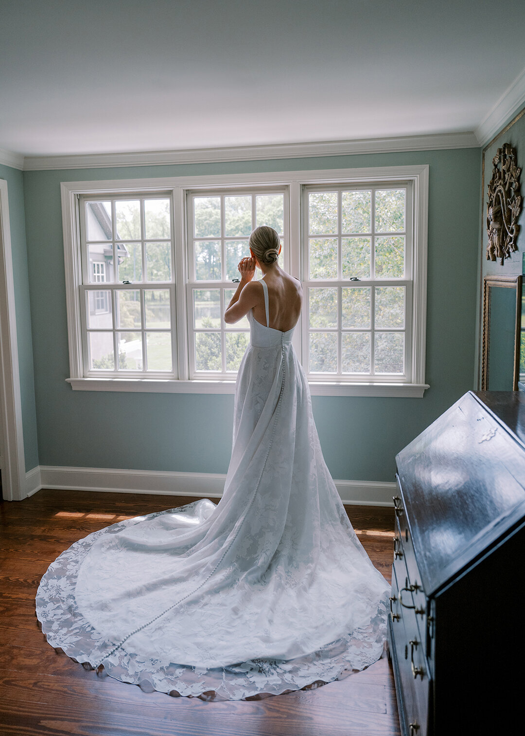 KathleenRob5-3-25GlenstoneGardenVA-VickiGraftonPhotography-73