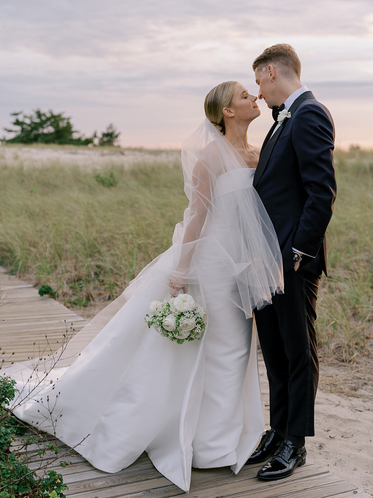 Kate_Murtaugh_Events_Cape_Cod_wedding_planner_beach_portraits