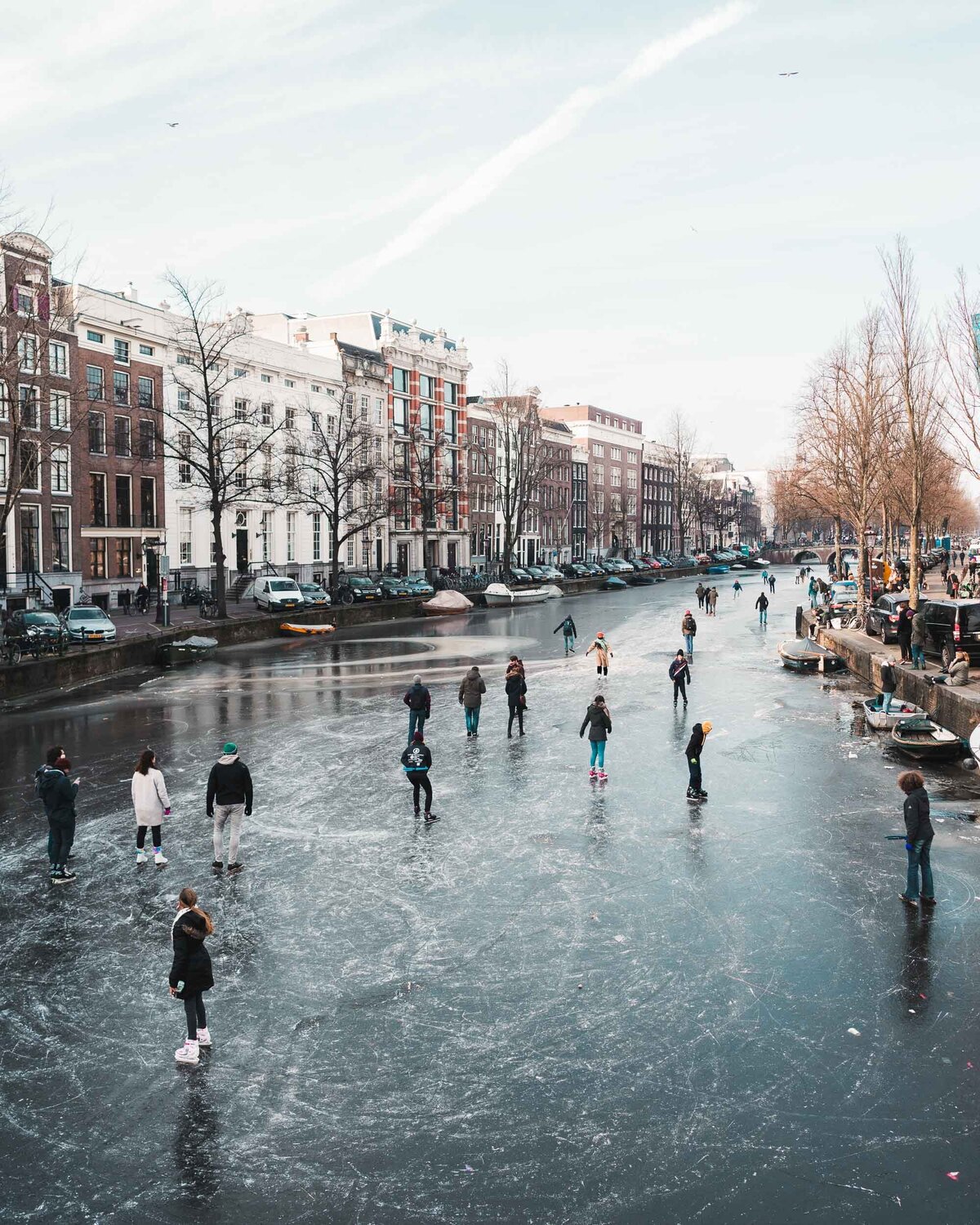 Frozen-Canals-Amsterdam-Netherlands-Winter-FindUsLost-01163