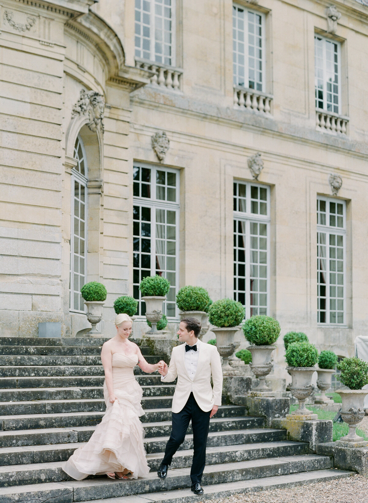 Jennifer Fox Weddings English speaking wedding planning & design agency in France crafting refined and bespoke weddings and celebrations Provence, Paris and destination Laurel-Chris-Chateau-de-Champlatreaux-Molly-Carr-Photography-57