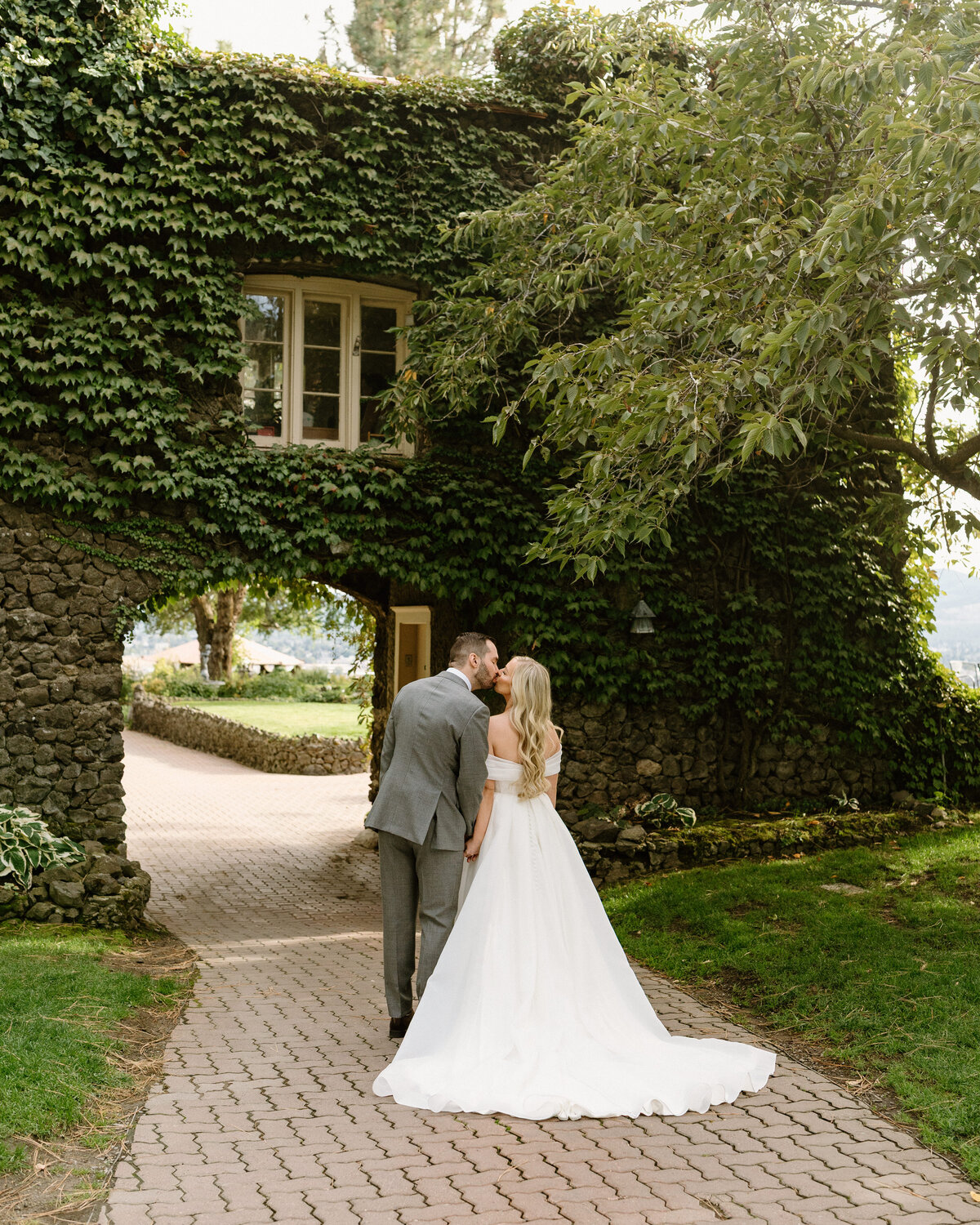 arbor_crest_winery_spokane_washington_wedding_photographer_05