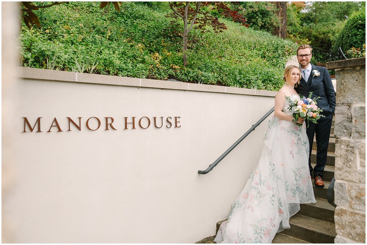 lauren-stephen-manor-house-bainbridge-island-wedding_0147