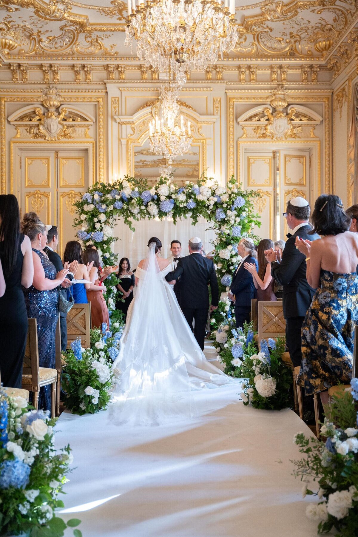 floral-arch-wedding-ceremony-blue-pastel-and-white1