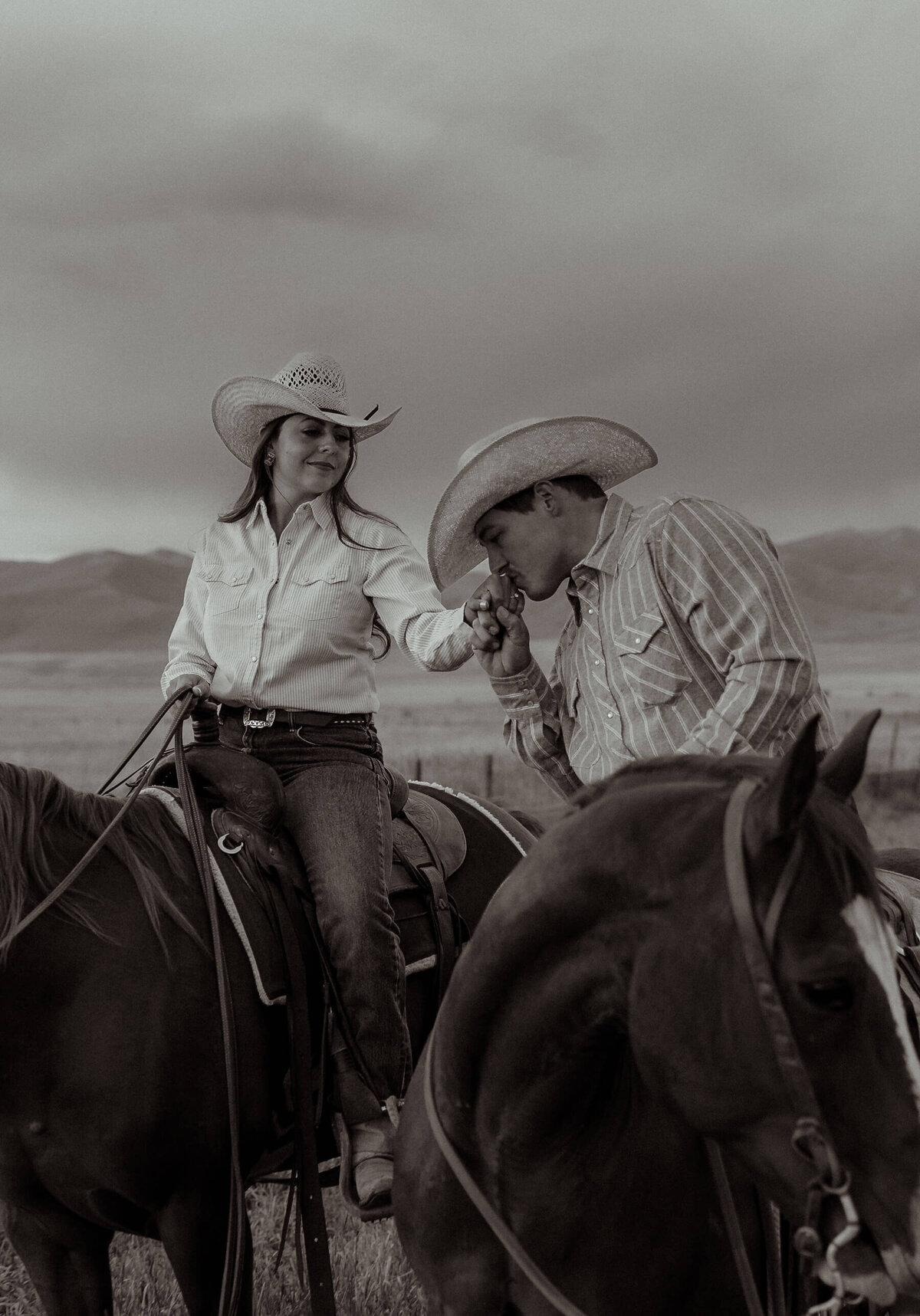 cowboy-engagement-couple