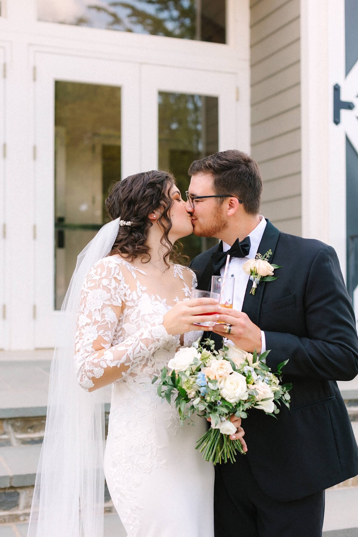 Bride and Groom Wedding Portaits Kelynn and Mathew Evansville Owensboro274