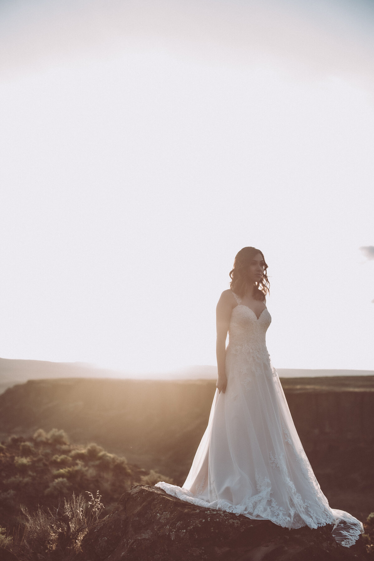 Elopement Adventures -  Vantage - PNW  - Elopement Photographer - Tiffanyrudephotographer-13