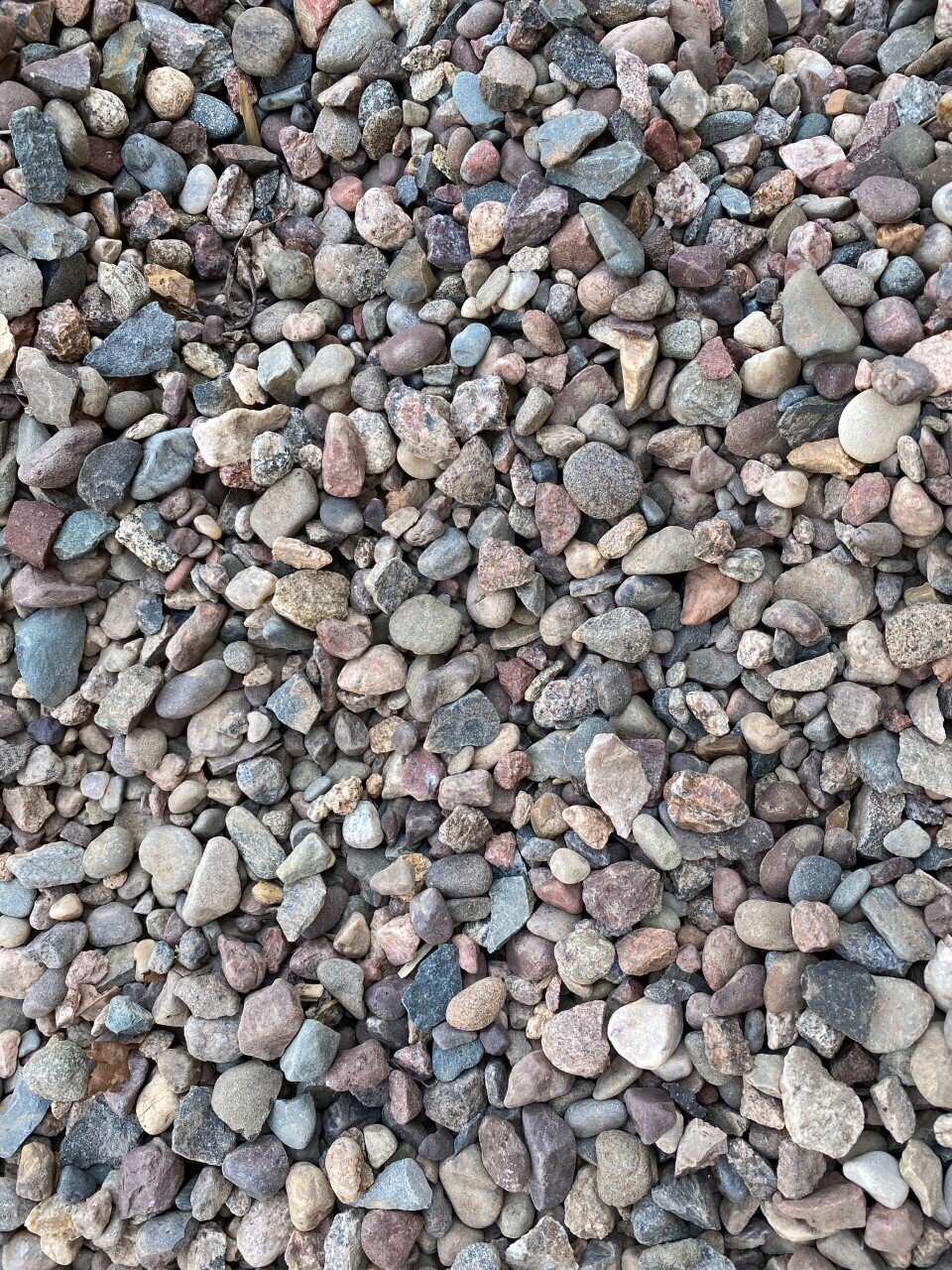 Glacial Ridge Landscape Stone .75 inch