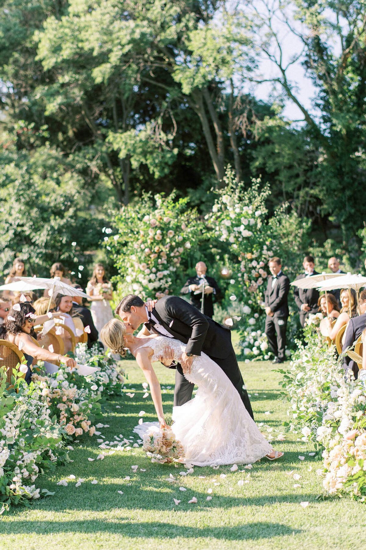 Maïlys Fortune Photography Husband Wife Wedding Weddings Photography France Switzerland Italy Timeless Dreamy Imagery Bilingual French English Destination Weddings Destination Wedding Provence French Riviera Paris Lake Como Tuscany72