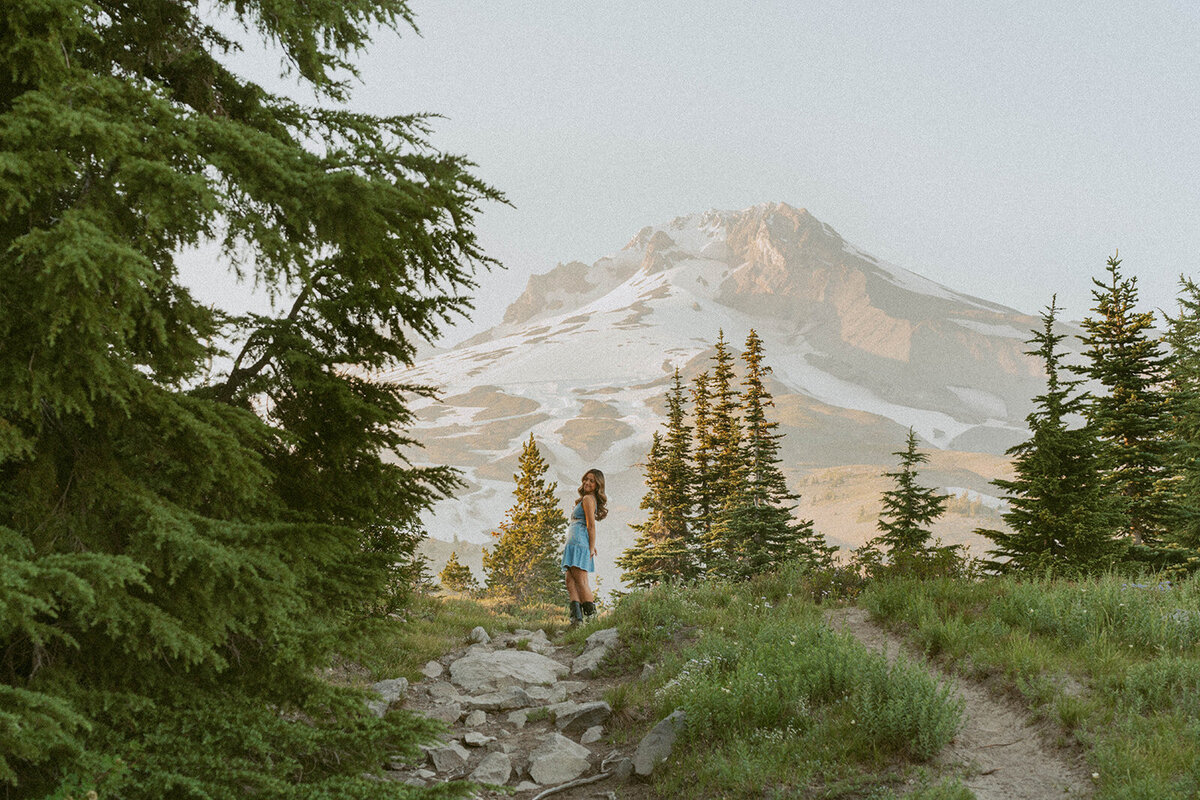 Emily-Noelle-Photo-Senior-Photos-Oregon-03658