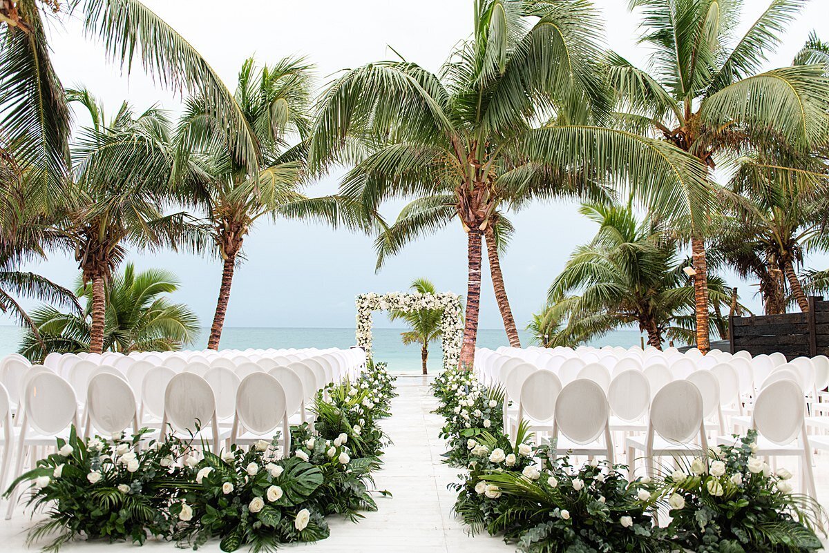 Casa-Malca-beach-wedding-ceremony