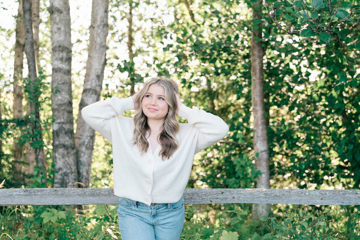 Alaska-Senior-Photographer-10