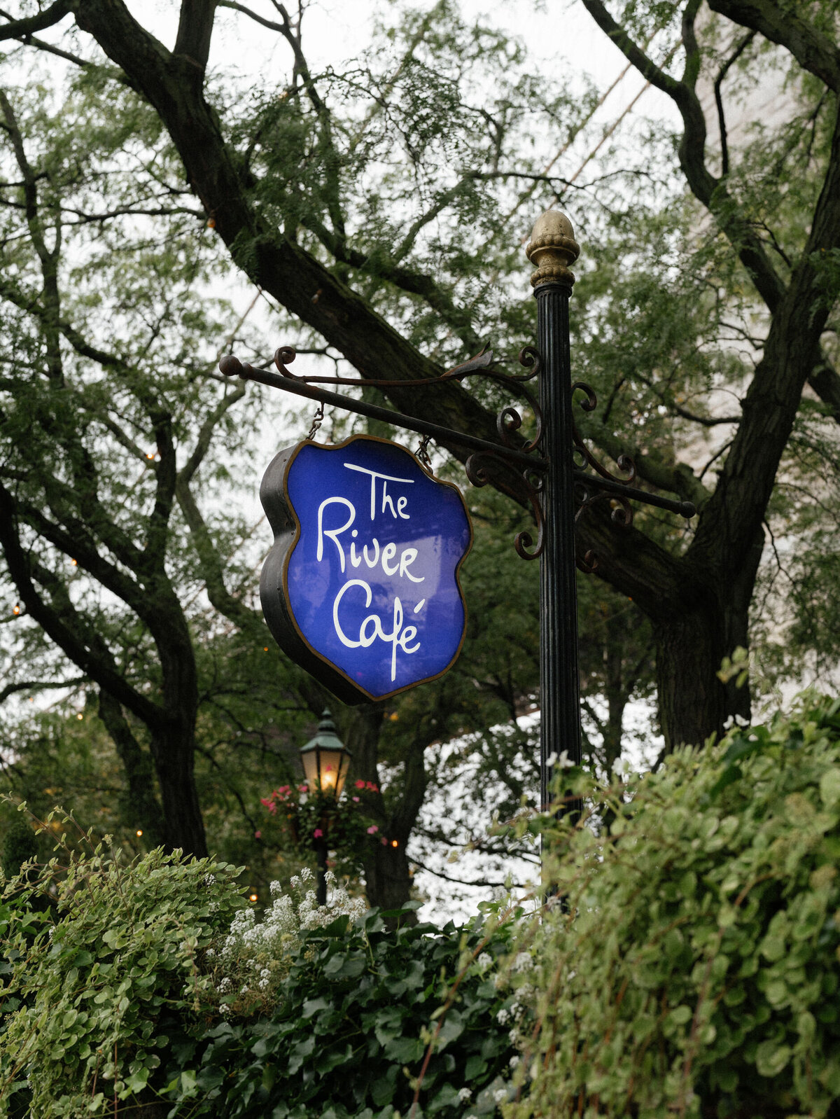 Brooklyn_Wedding_River_Cafe_Lev_Kuperman_039