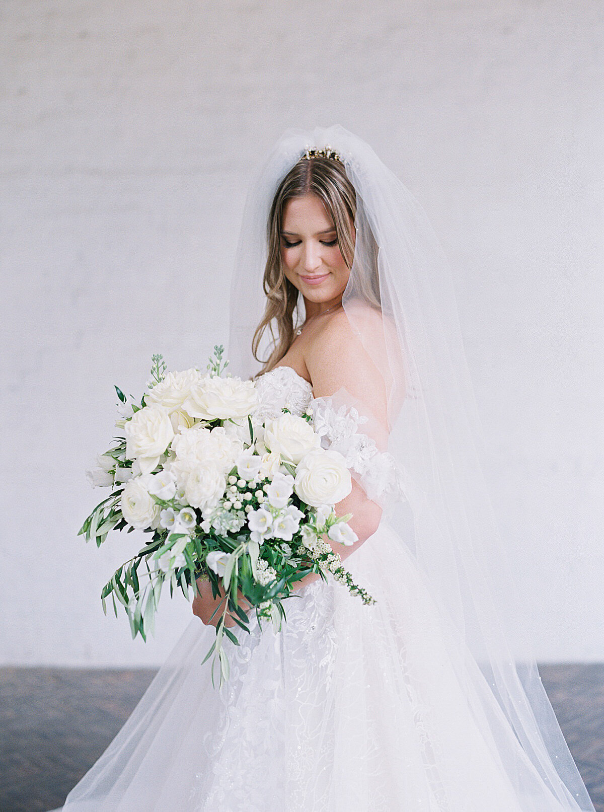 Wisconsin-Bride-Michelle-Austin-Kelly-Grace-Photography-35