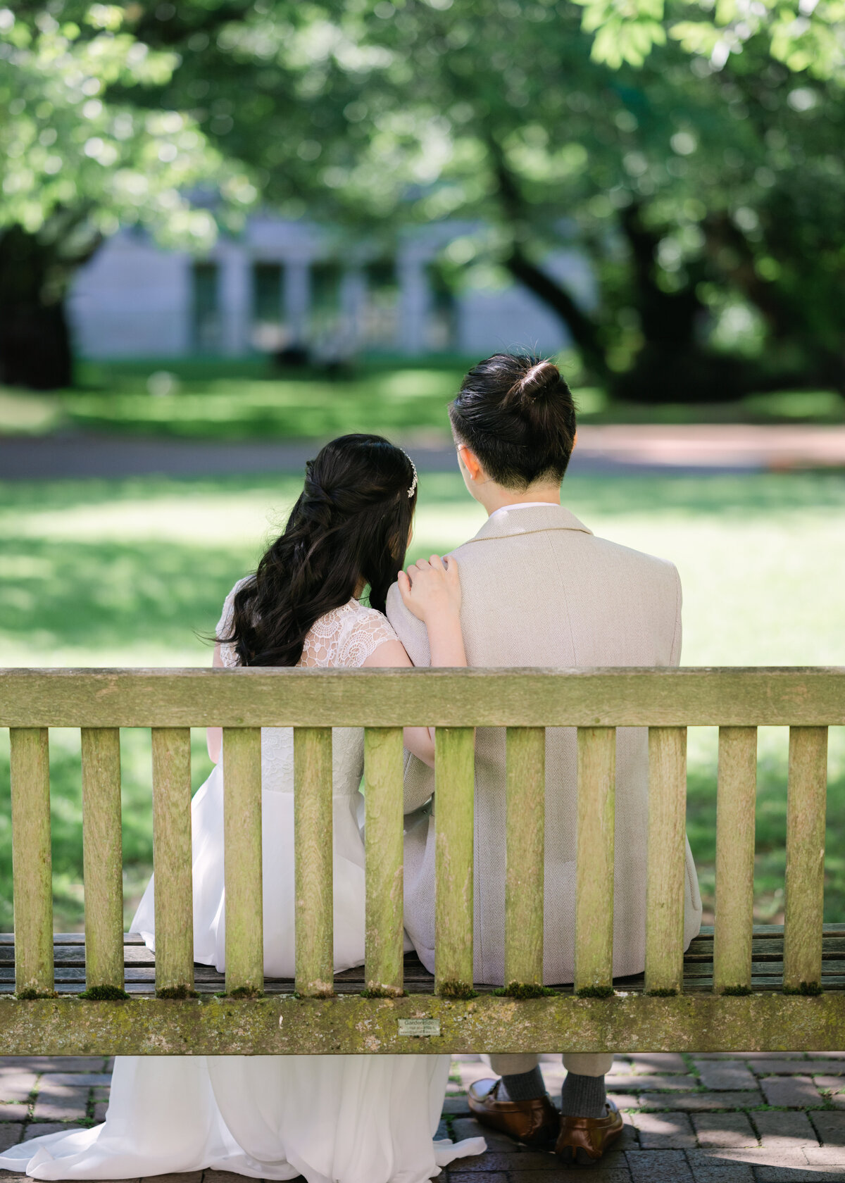 university of washington couple bride and groom