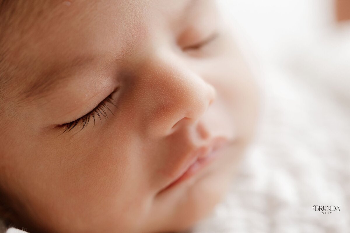 00009brenda-olie-natural-newborn_2500px