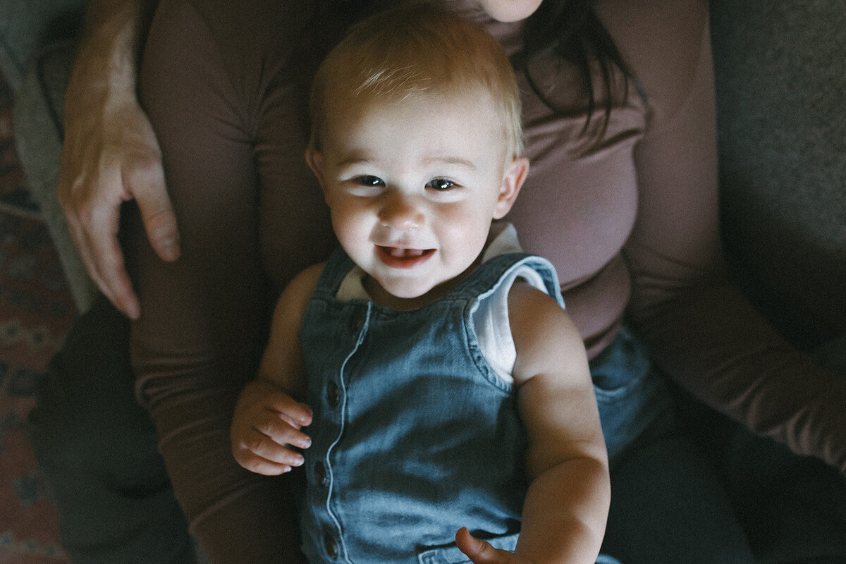 Lindsayfamilyhomesession-35_websizeSeattle Edmonds Family Photography inside your home