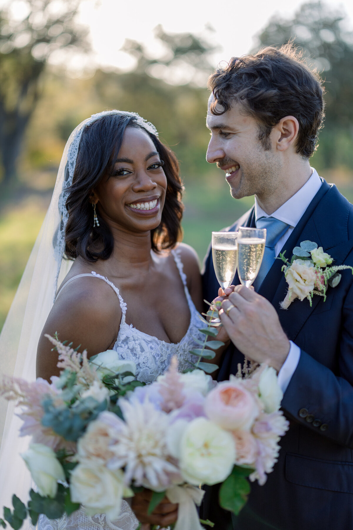 MONIQUEANDBRENT-WEDLOVE-TOMSIENNA-393