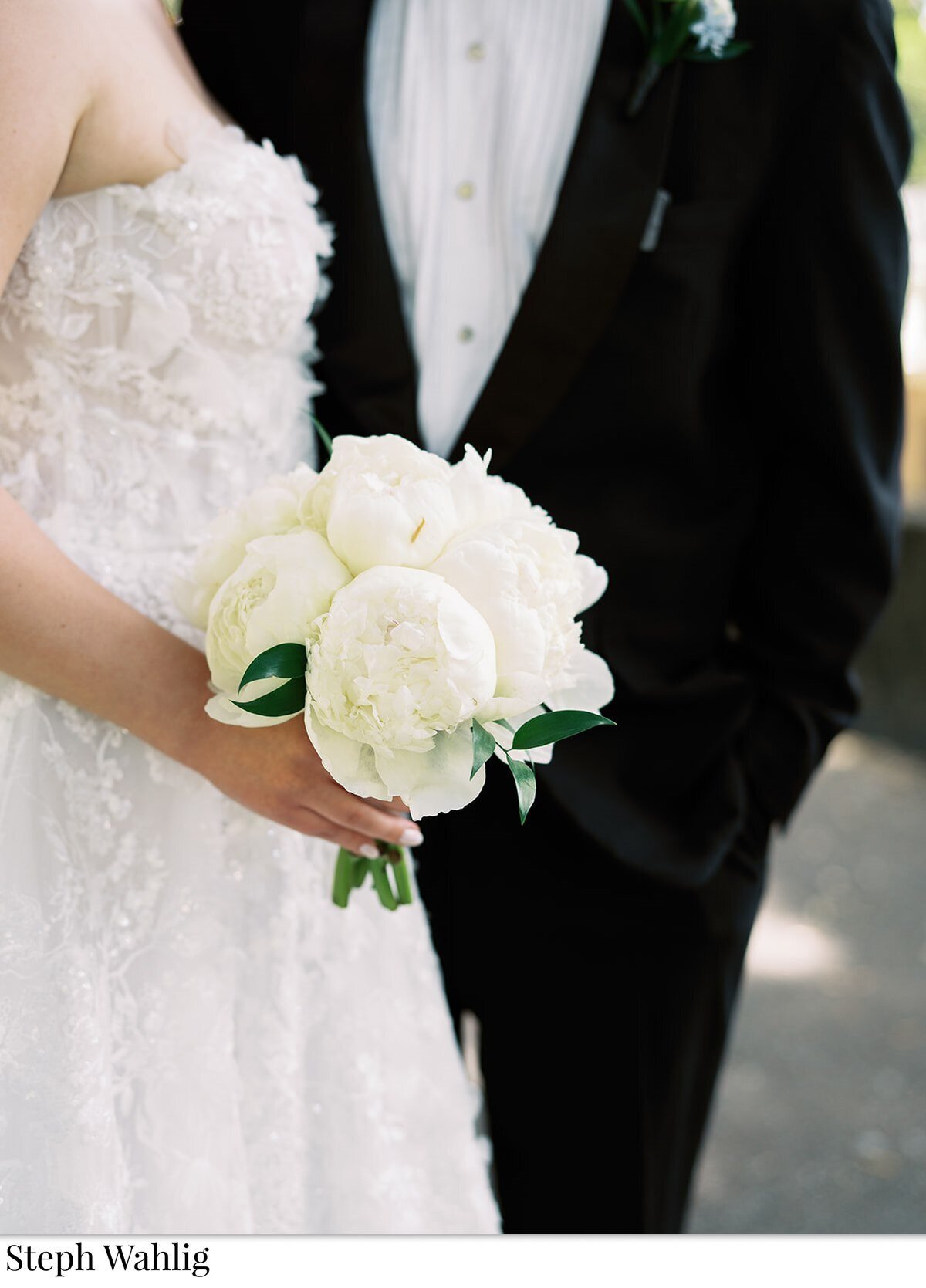 white peonies, petite bouquet, flowers, bridal 